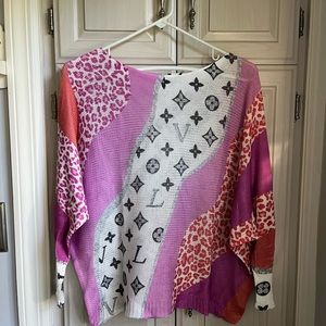 Made in Italy. One size. Beautiful! Worn once.